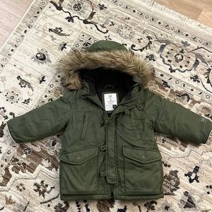 Winter Coat. Baby Gap Green. 2T